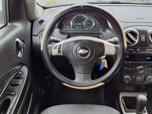 Used 2009 Chevrolet HHR LT image 5
