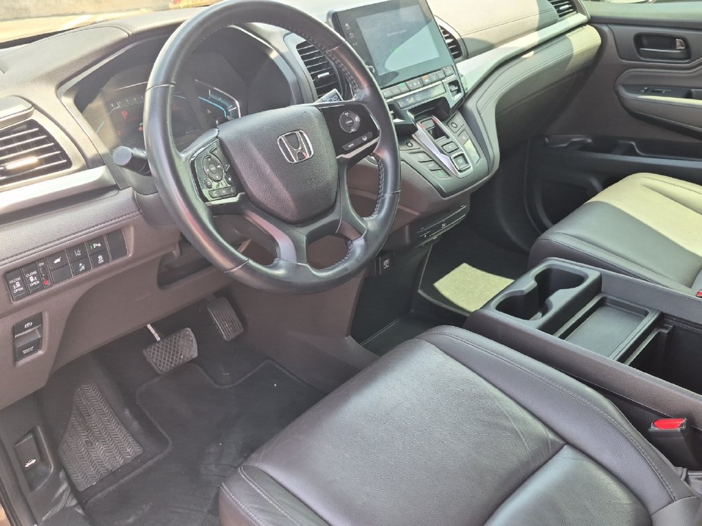Used 2018 Honda Odyssey Touring image 10