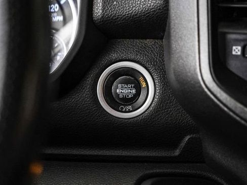 Used 2019 RAM 2500 Tradesman w/ Chrome Appearance Group image 19