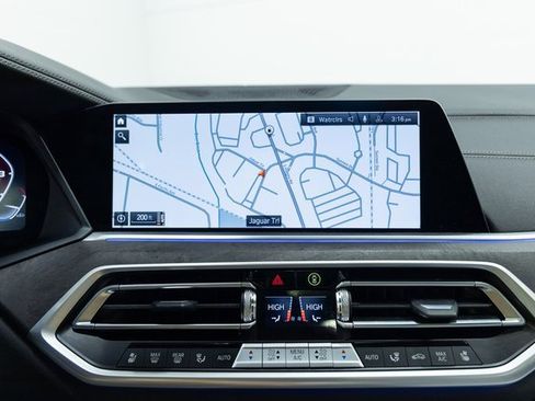 Certified 2023 BMW X5 M50i w/ Executive Package image 17