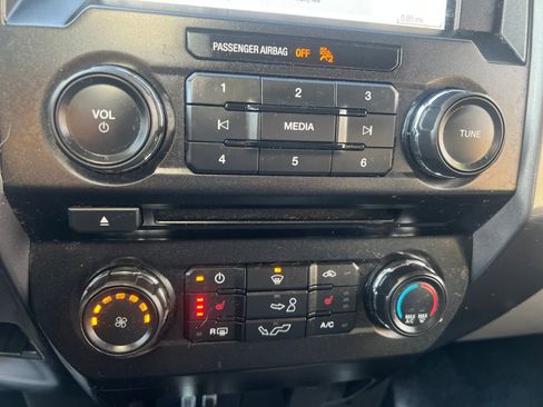 Used 2018 Ford F150 XLT w/ Equipment Group 302A Luxury image 20