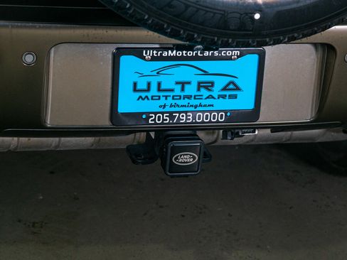 Used 2020 Land Rover Defender 110 X image 17