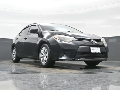 Used 2015 Toyota Corolla L image 30