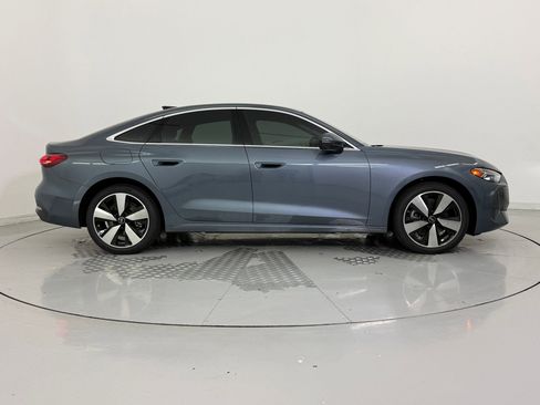 New 2025 Audi A5 2.0T Prestige image 8