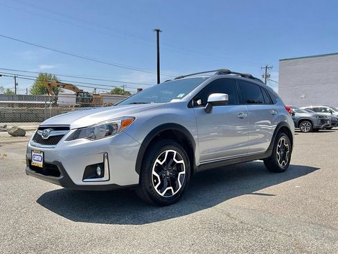 Used 2016 Subaru Crosstrek 2.0i Premium w/ Popular Package #2 AWD/4WD image 4