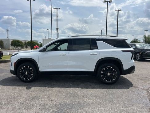 New 2026 Chevrolet Traverse LT FWD image 6
