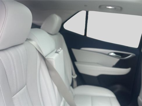 New 2026 Buick Envision Avenir image 22