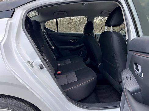 New 2025 Nissan Sentra SR image 24