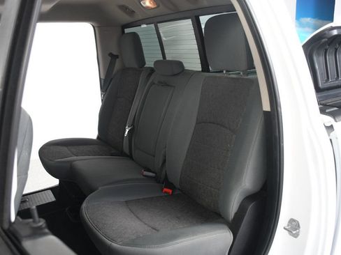 Used 2016 RAM 1500 Lone Star AWD/4WD image 16