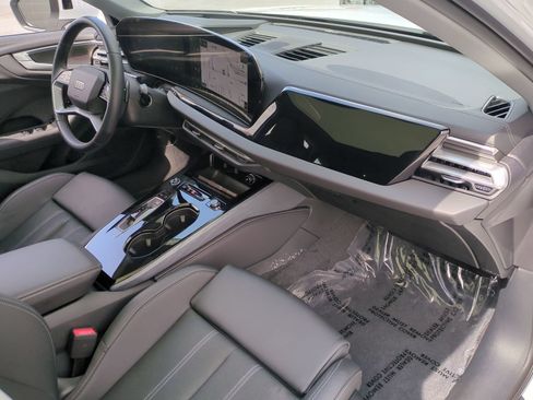 Used 2025 Audi A5 2.0T Premium AWD/4WD image 22