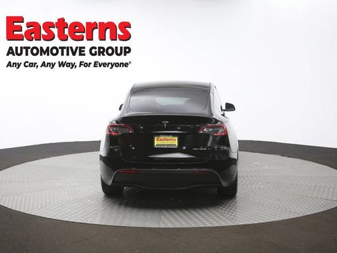 Used 2021 Tesla Model Y Long Range image 36