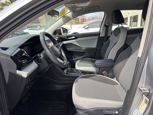 Used 2022 Volkswagen Taos S image 17