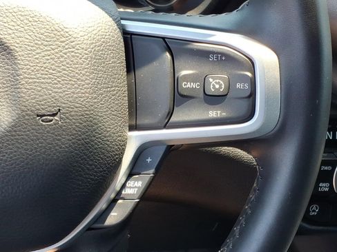 Used 2022 RAM 1500 Big Horn AWD/4WD image 26