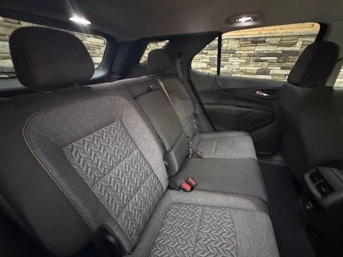 Used 2022 Chevrolet Equinox LT AWD/4WD image 35