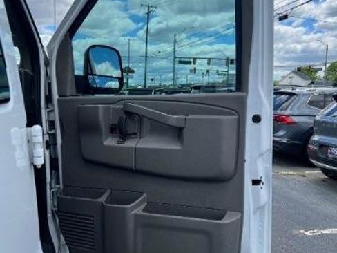 Used 2023 Chevrolet Express 2500 LS w/ Driver Convenience Package RWD image 31