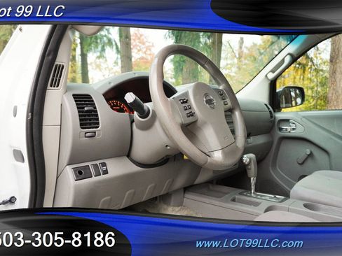 Used 2015 Nissan Frontier S image 12