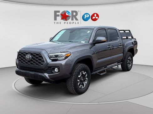 Used 2021 Toyota Tacoma TRD Off-Road w/ Technology Package RWD image 1