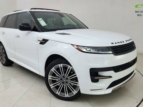 Used 2025 Land Rover Range Rover Sport Dynamic SE image 1