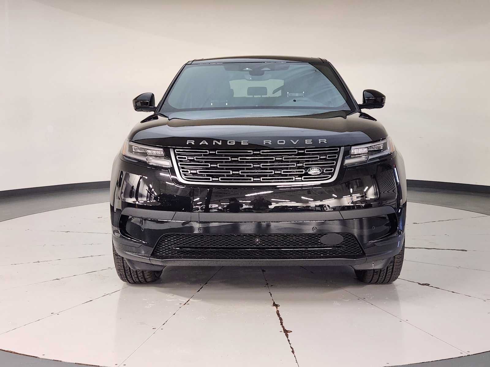 Used 2026 Land Rover Range Rover Velar S AWD/4WD image 9