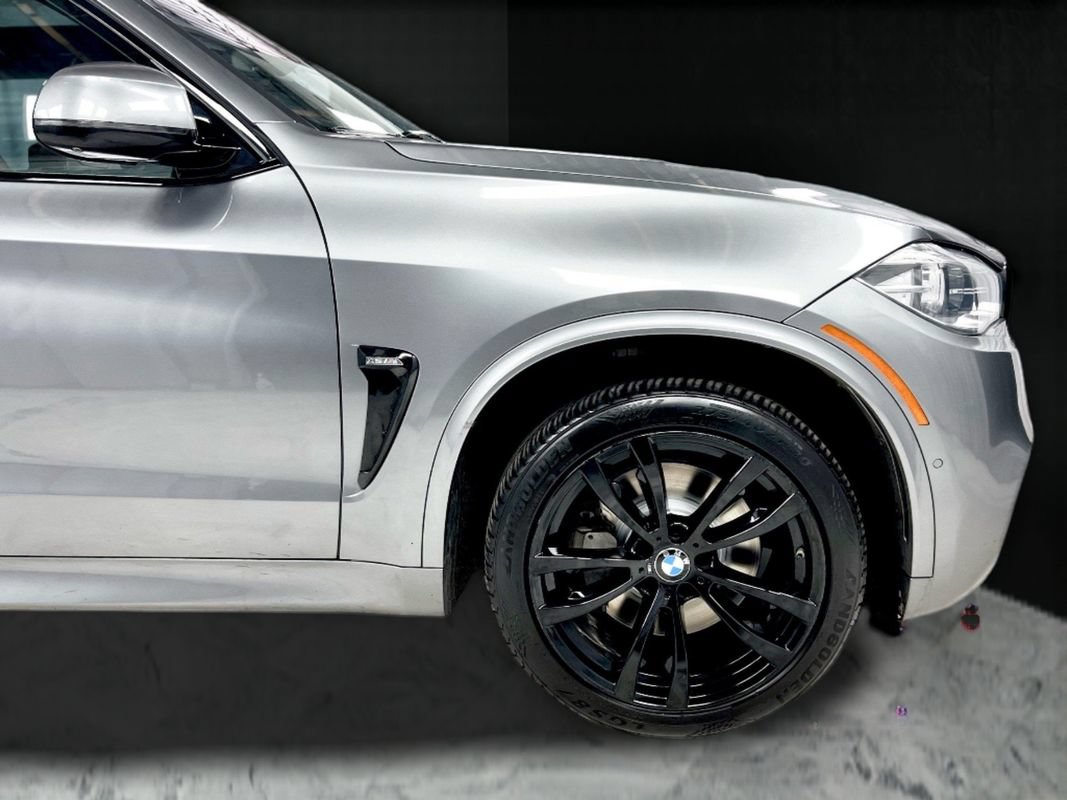 Used 2018 BMW X5 xDrive50i AWD/4WD image 44