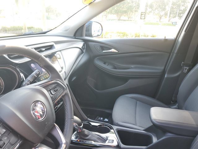 Used 2023 Buick Encore GX Select w/ Sport Touring Package FWD image 22