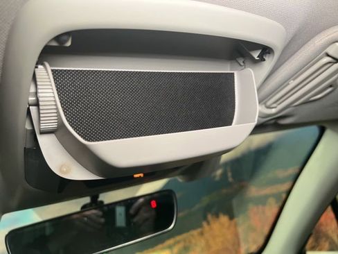 Used 2021 Subaru Forester Premium image 49