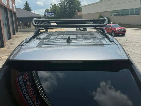 Used 2021 Toyota RAV4 LE AWD/4WD image 13