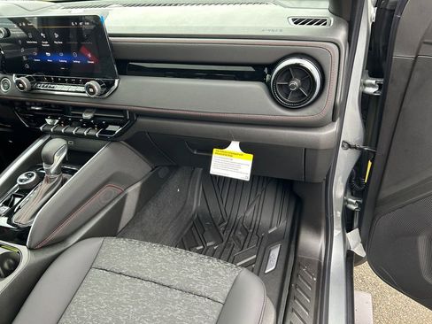 New 2025 Chevrolet Colorado Z71 w/ Technology Package image 26