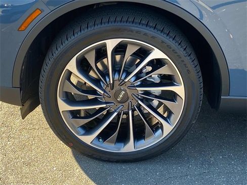 New 2026 Lincoln Aviator Reserve image 5