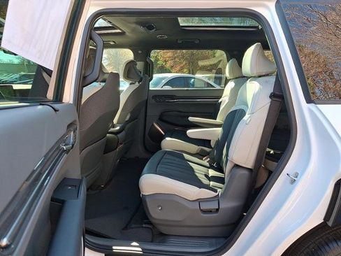 New 2026 Kia EV9 GT-Line image 5