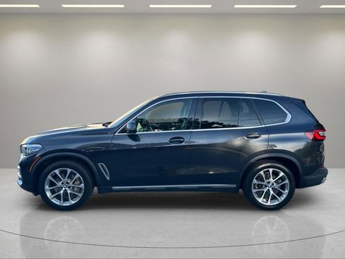 Used 2022 BMW X5 sDrive40i w/ Premium Package RWD image 2