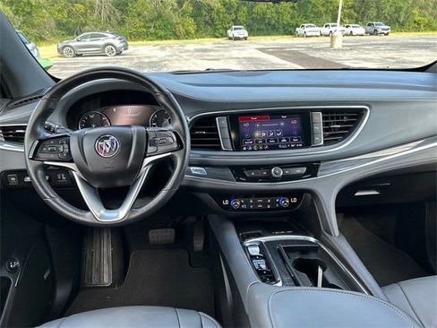Used 2024 Buick Enclave Premium image 14