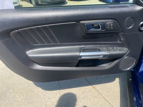 Used 2016 Ford Mustang Premium w/ Equipment Group 201A RWD image 11