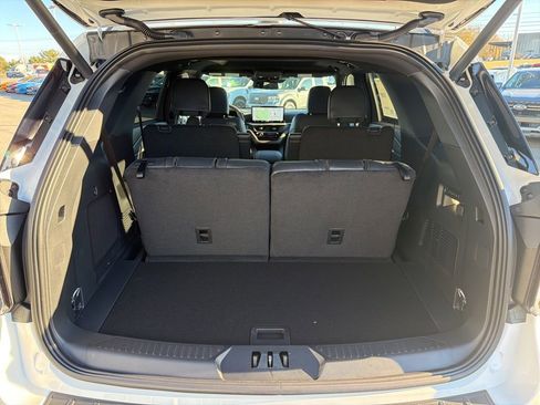 New 2026 Ford Explorer Tremor w/ Tremor Ultimate Package image 17