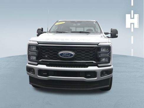 Used 2024 Ford F250 Lariat w/ Sport Appearance Package image 2
