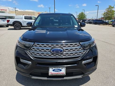 Used 2023 Ford Explorer Limited w/ Limited Technology Package AWD/4WD image 8