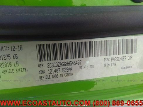 Used 2017 Dodge Challenger SXT image 10