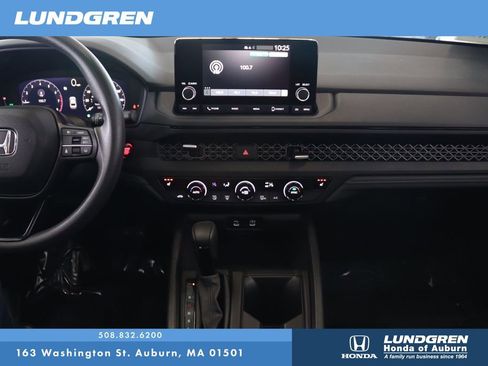 Used 2024 Honda Accord EX image 21