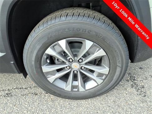 New 2026 Chevrolet Equinox LT w/ Convenience Package II image 10