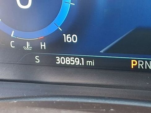 Used 2022 Ford Explorer King Ranch w/ Premium Technology Package image 27