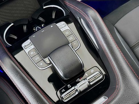 Used 2023 Mercedes-Benz GLE 53 AMG 4MATIC image 19