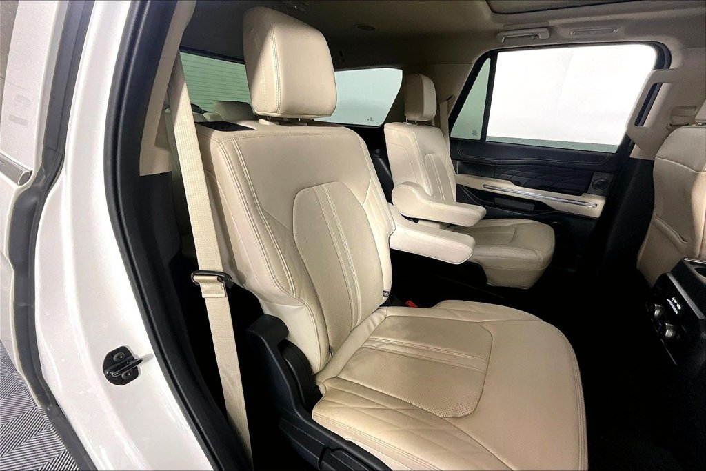 Certified 2023 Ford Expedition Platinum AWD/4WD image 27