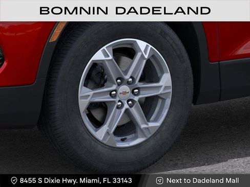 New 2025 Chevrolet Blazer LT image 10