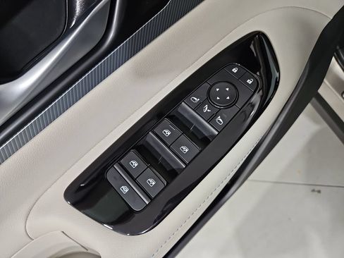 New 2026 Nissan Murano Platinum AWD/4WD image 10