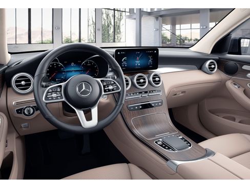 Certified 2022 Mercedes-Benz GLC 300 4MATIC image 33