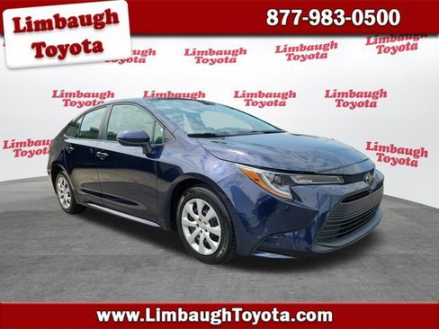 Used 2024 Toyota Corolla LE FWD image 1