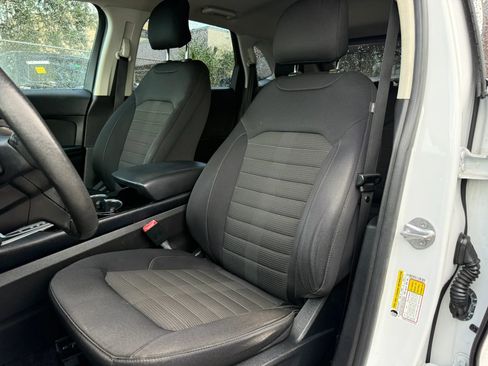 Used 2017 Ford Edge SEL AWD/4WD image 11