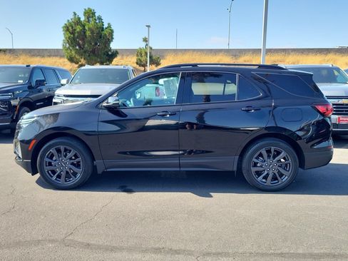 Used 2023 Chevrolet Equinox RS FWD image 30