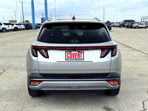 Used 2025 Hyundai Tucson Limited image 7