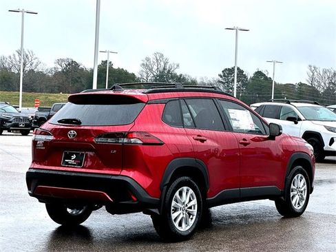 New 2026 Toyota Corolla Cross LE image 8